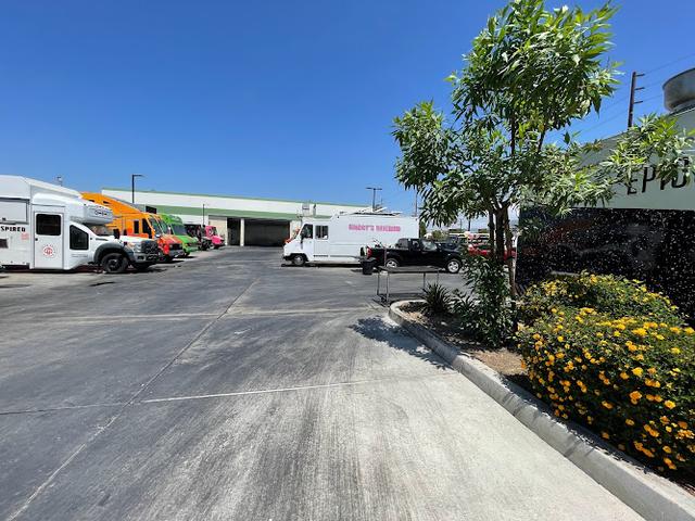 Fast Dash Commissary