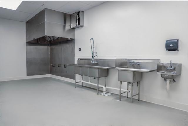 Maker Kitchens